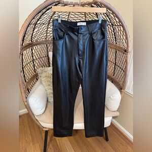 Abercrombie Curve Love 90’s Straight Ultra High Rise Faux Leather Pants 30 / 10